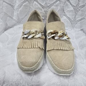 Vaneli Women's Beige Slip-On Loafers with Chain Detail, Size 9.5N